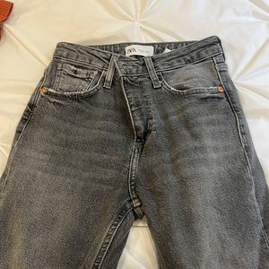 Zara Jeans